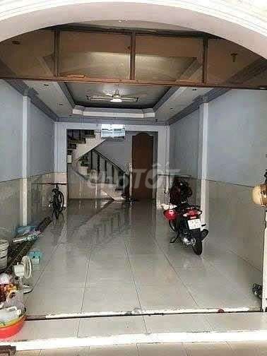 Nhà MT 3 tấm Lũy Bán Bích gần Vườn Lài, khu sầm uất kd đa ngành nghề.