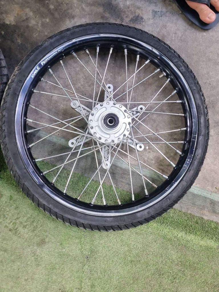 Vành xe máy DALE Professional Rim kim loại đen. Mua bán Phụ tùng xe tại Huyện Tháp Mười Đồng Tháp được đăng bởi Mua Xe Đồng Tháp hình 2