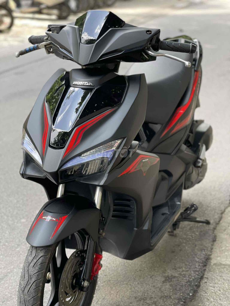 2020 Honda Airblade 125cc nilong cả xe mới 99%