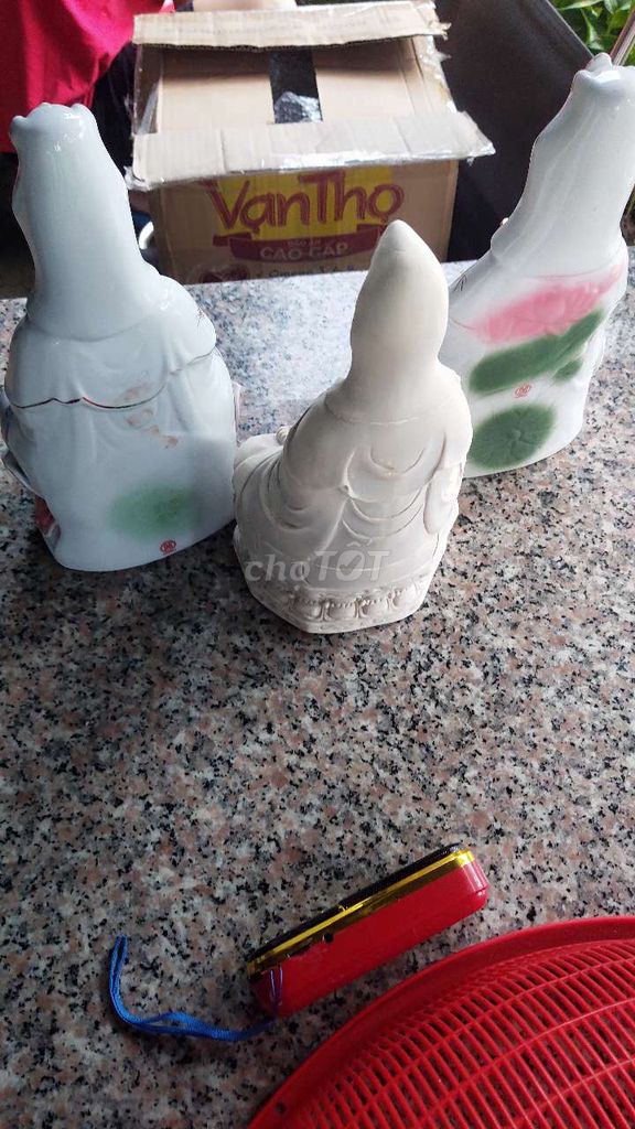 Bên mình có 3 bức tượng muốn gieo duyên. Mua bán Sở thích khác tại Huyện Gò Công Tây Tiền Giang được đăng bởi Dũng hình 1