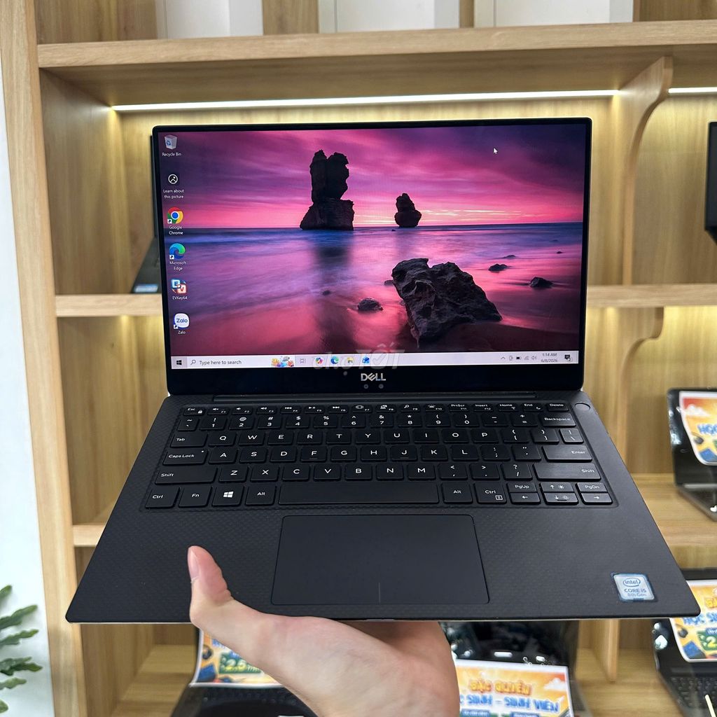 Dell XPS 9370 SSD 512 Mỏng Nhẹ, Sang Trọng. Mua bán Laptop tại Thành phố Huế Thừa Thiên Huế được đăng bởi T T Center hình 1