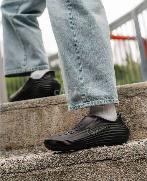 Giày Nike ReactX Đen Size 42-43. Mua bán Giày dép tại Quận Tây Hồ Hà Nội được đăng bởi Xem Nữa ở Đây hình 1