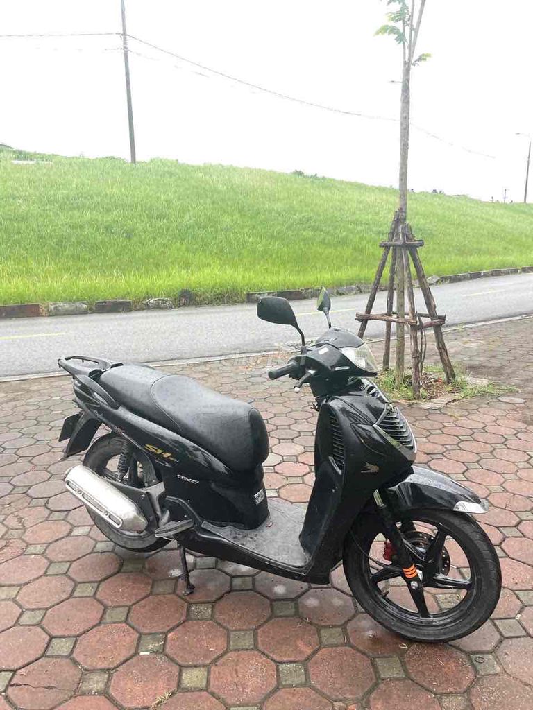 nhà dư dùng e cần bán ạ. Mua bán Xe máy tại Quận Long Biên Hà Nội được đăng bởi Bui Anh Quan hình 4