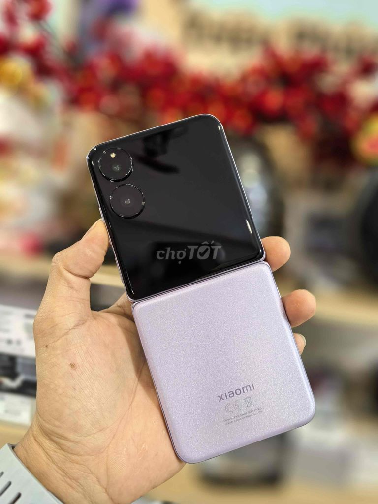 Xiaomi Mix Flip 5G bản quốc tế 12/512GB êm bền đẹp. Mua bán Điện thoại tại Quận Bình Tân Tp Hồ Chí Minh được đăng bởi Triệu Phúc hình 1