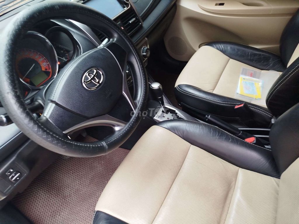 Toyota Yaris 2015 E CVT - 72000 km