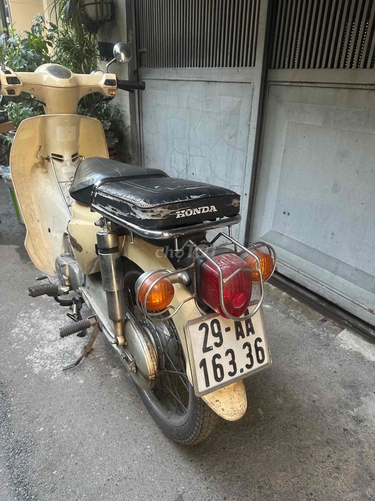 xe cups máy nguyên êm thút thít dán ni long cả xe. Mua bán Xe máy tại Quận Hà Đông Hà Nội được đăng bởi viễn thông hà nội  hình 3