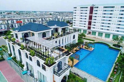 Cần bán căn 38m2 lầu 1 có thang máy giá 250tr giáp Hóc Môn. Mua bán căn hộ/chung cư tại Huyện Hóc Môn Tp Hồ Chí Minh được đăng bởi Nguyen Duyen