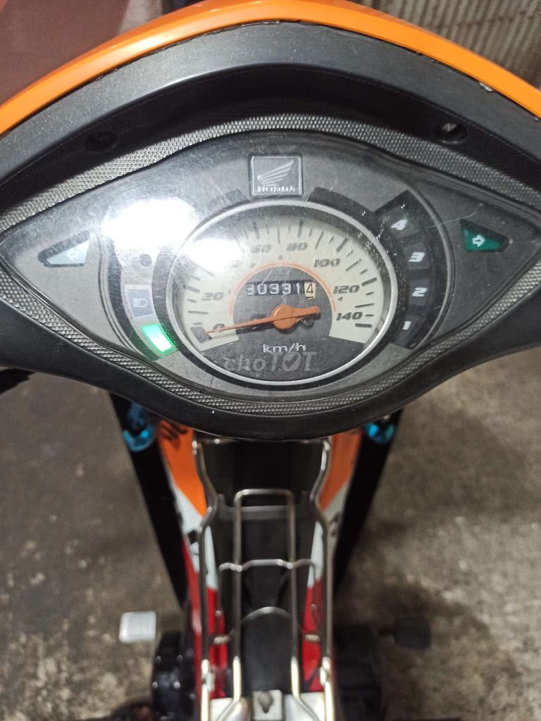 Honda Wave RSX 100 Đen Đỏ Cam PBĐB. BSTP NGAY CHỦ. Mua bán Xe máy tại Quận Bình Tân Tp Hồ Chí Minh được đăng bởi LÊ TRUNG VIỄN. hình 3