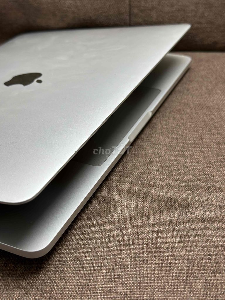 Macbook pro M1 13' silver Ram 16/256GB  Pin 98%. Mua bán Laptop tại Quận 10 Tp Hồ Chí Minh được đăng bởi APPLE 2HAND hình 5