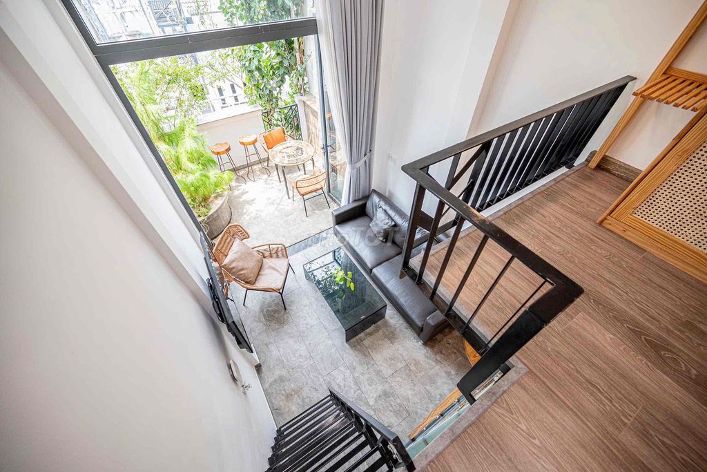 DUPLEX LUXURY - Gần chợ Tân Định có Thang máy VIP và BẢO VỆ 24/7