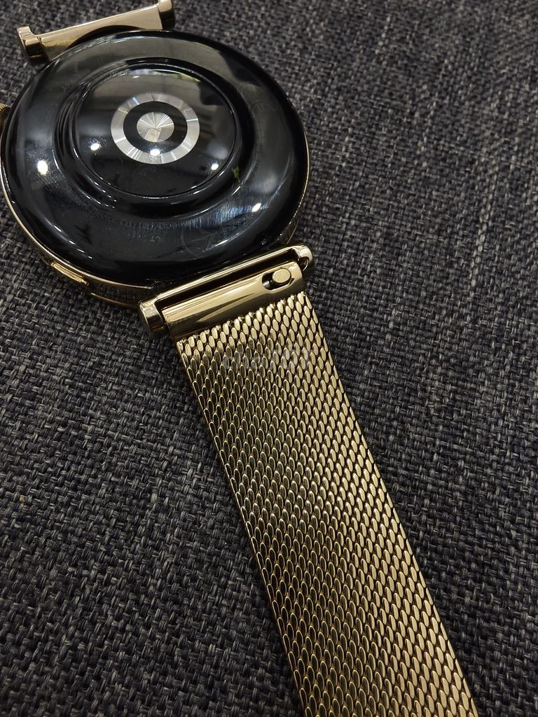 Huawei GT 4 41mm Vàng dây lưới zin 99%. Mua bán Thiết bị đeo thông minh tại Quận Hoàng Mai Hà Nội được đăng bởi mua thì gọi đừng nt hình 1