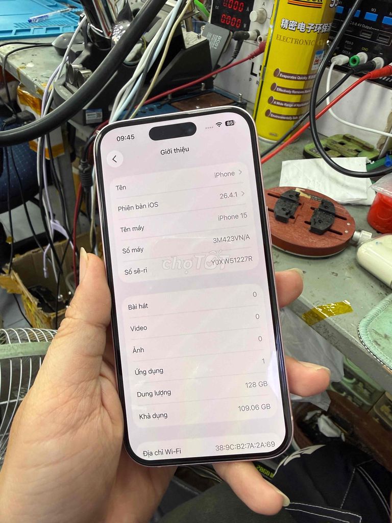 iPhone 15th 128GB Hồng VN/A 98.5%. Mua bán Điện thoại tại Thành phố Thuận An Bình Dương được đăng bởi Huy mua bán sửa chữa iphone ipad hình 1