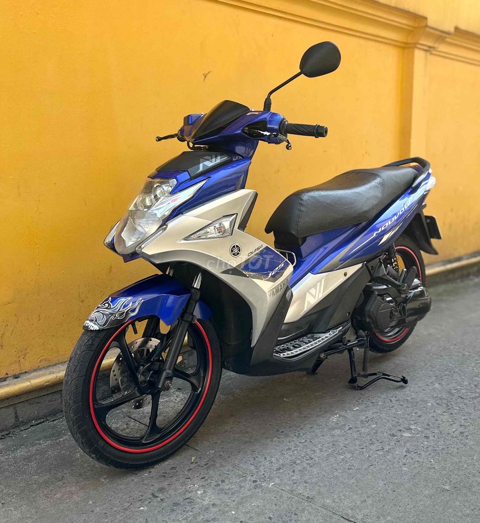 Nouvo 6 đẹp, máy êm thì thầm bao vọt. Mua bán Xe máy tại Quận 8 Tp Hồ Chí Minh được đăng bởi Quân  hình 3
