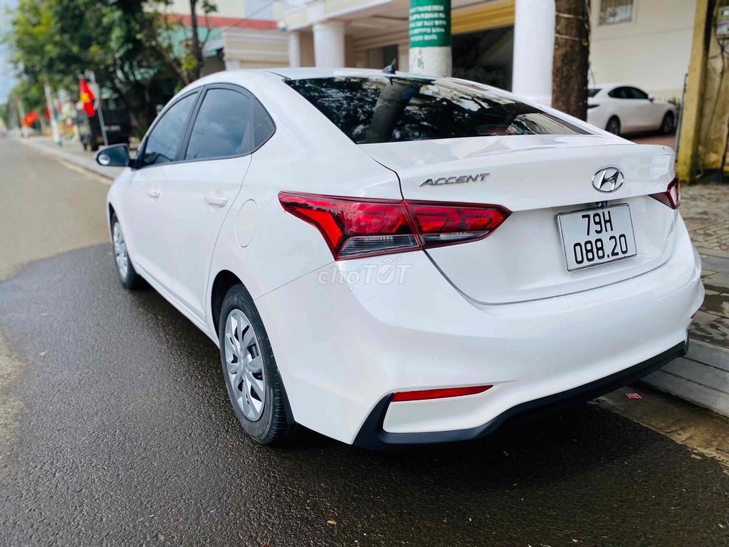 Hyundai Accent 2018 1.4 MT. Mua bán Ô tô tại Thành phố Pleiku Gia Lai được đăng bởi Vũ ô tô Gia Lai hình 5