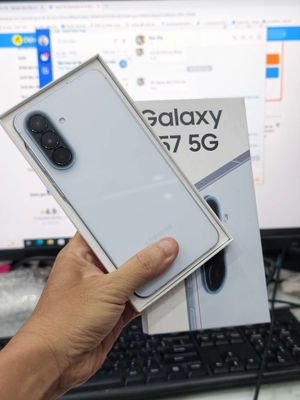 Samsung Galaxy A57 5G 8GB/128GB Trắng