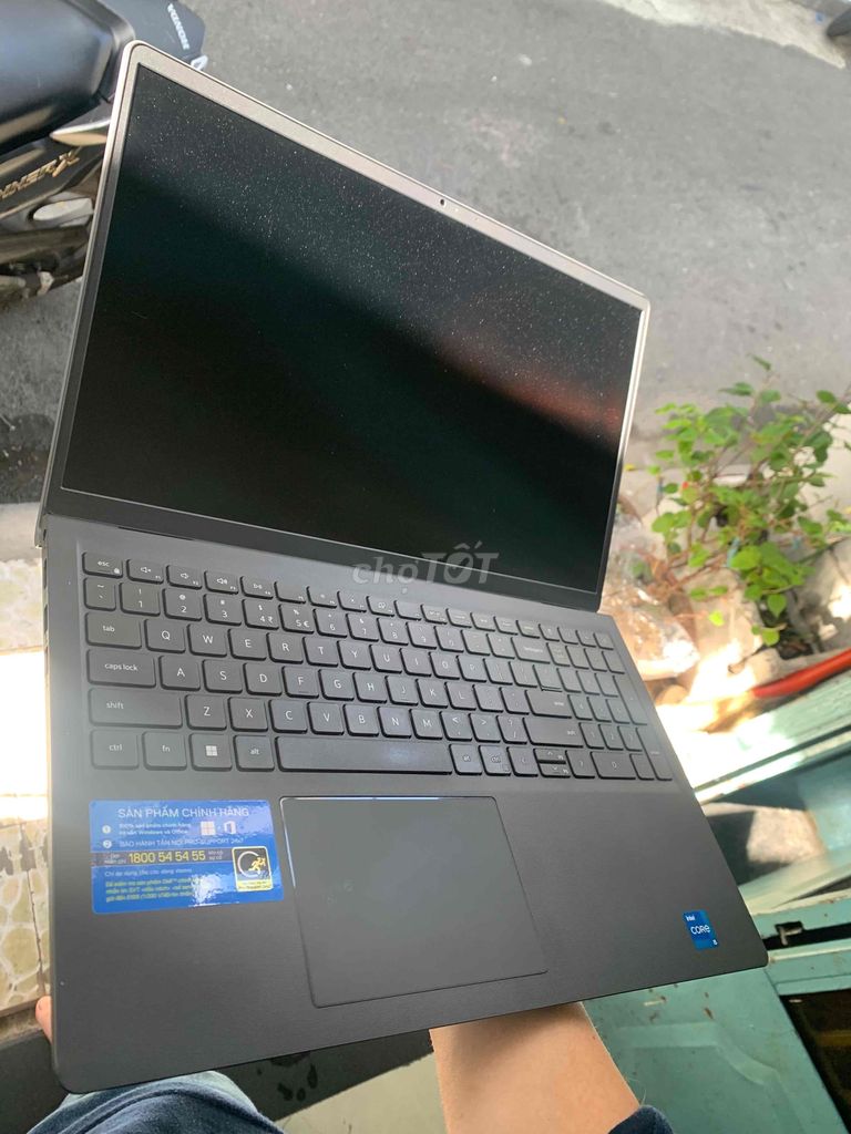 dell vostro 3520 i5 gen 12 ram 16gb ssd màn 120hz