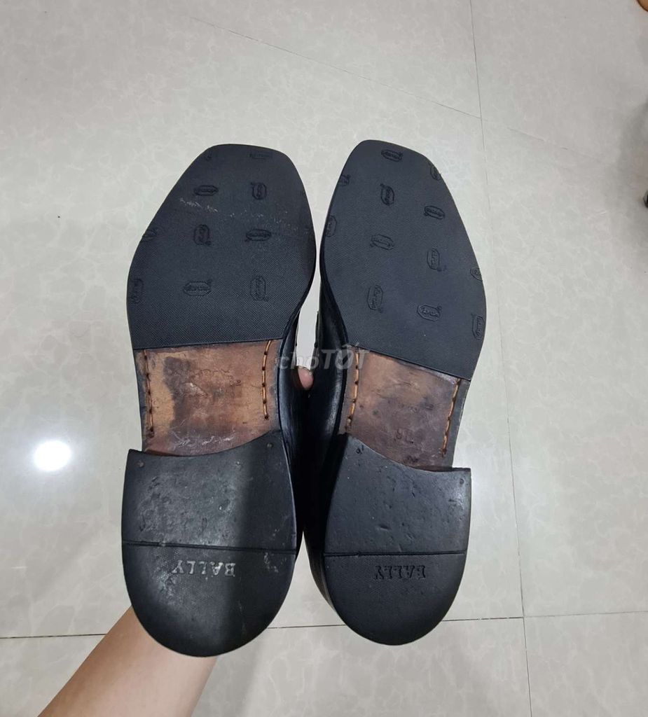 Giầy Bally 42 fix chân 43.. Mua bán Giày dép tại Quận Gò Vấp Tp Hồ Chí Minh được đăng bởi Anh Ba  Hàng hiệu tuyển Chuyên bán Online uy tín hình 5