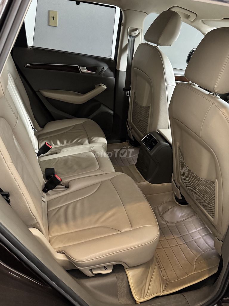 Audi Q5 Nâu Xăng Tự động 5 chỗ