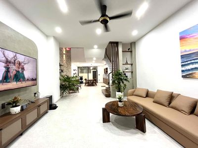 Rent · 3 bd · 100 м² · Quận Ngũ Hành Sơn, ул. Đường Nước Mặn 5