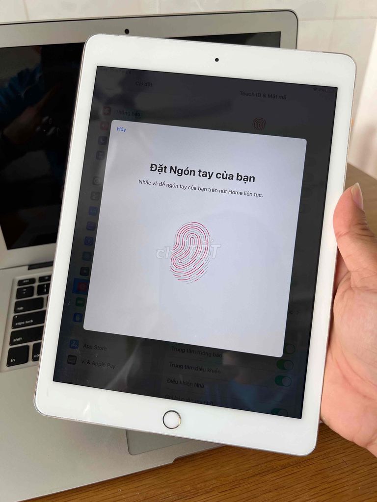 Apple iPad Air 2 16GB Vàng 4G Wifi. Mua bán Máy tính bảng tại Quận Ninh Kiều Cần Thơ được đăng bởi Khải mobile hình 1