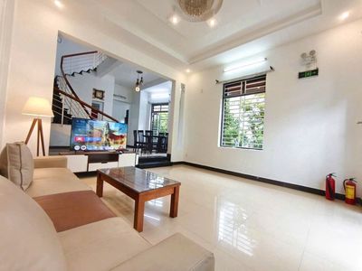 Rent · 3 bd · 150 м² · Quận Ngũ Hành Sơn, ул. Đường Lưu Quang Thuận