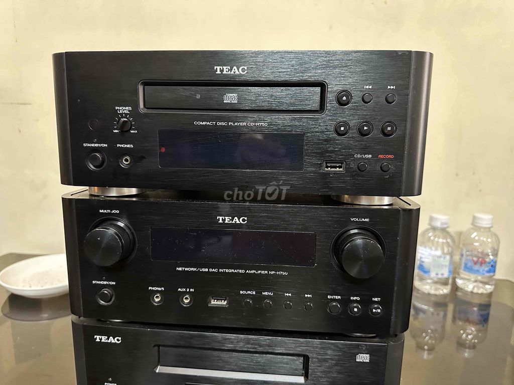 AMPI/DAC CD TEAC NP-H750100v.. Mua bán Tivi, Âm thanh tại Quận Phú Nhuận Tp Hồ Chí Minh được đăng bởi Trần trung Hiếu  hình 1