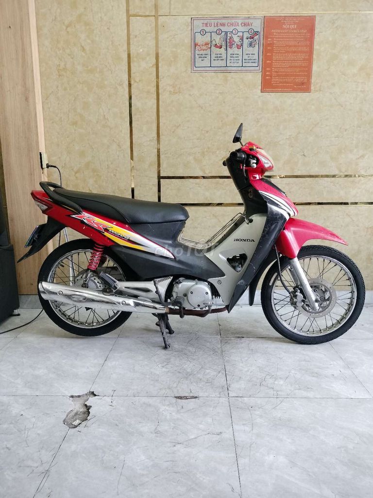 Honda Wave RS 2008, тихая и мощная