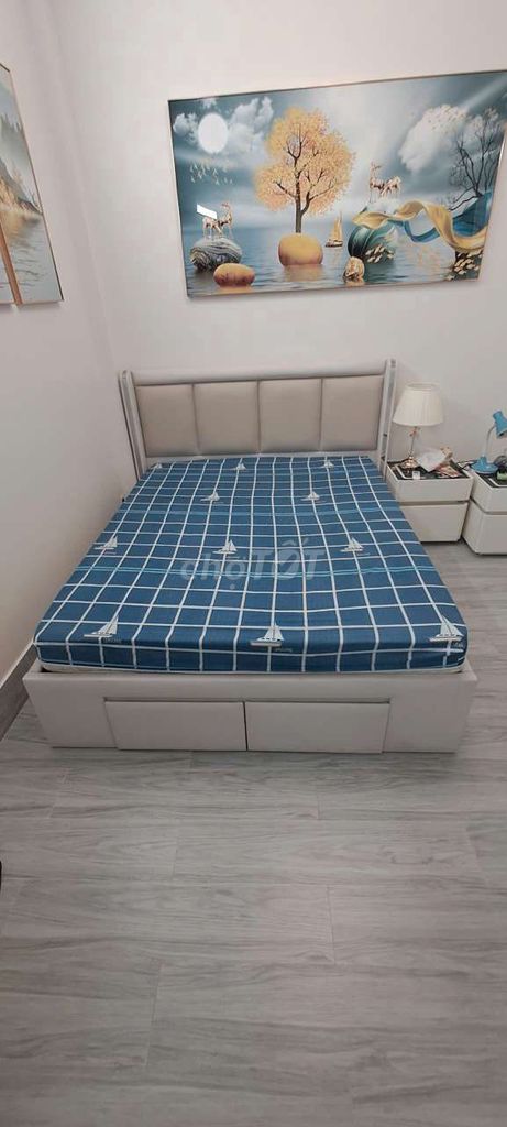 Giường ngủ Gỗ bọc da 1m4 Trắng. Mua bán Giường, chăn ga gối nệm tại Quận 10 Tp Hồ Chí Minh được đăng bởi Carol Tran hình 1
