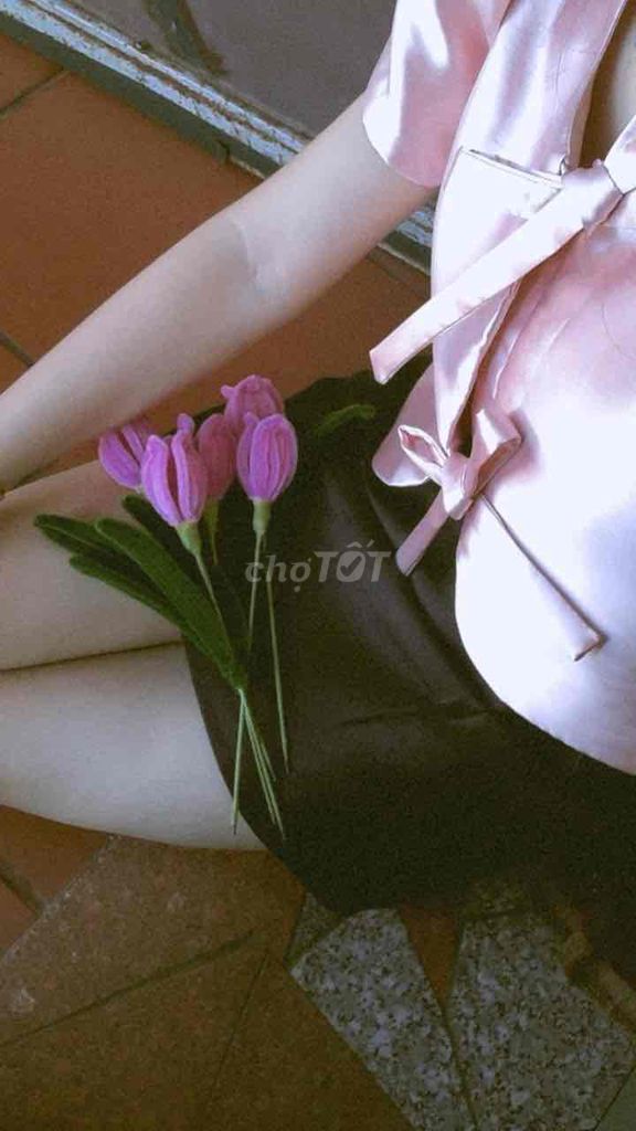 Áo và chân váy Nữ Tafta Hồng, Đen. Mua bán Quần áo tại Huyện Long Thành Đồng Nai được đăng bởi Ái Quyên hình 1