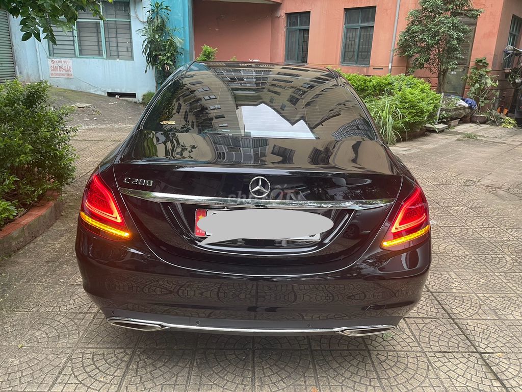 Mercedes C200 Exclusive 2020  5,1 vạn miles 920 tr. Mua bán Ô tô tại Quận Cầu Giấy Hà Nội được đăng bởi binhminh06 hình 3