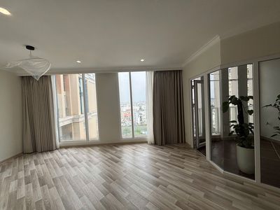 Bán Penhouse chung cư Phúc Yên sổ riêng 195m 4pn3wc 7,5 tỷ, 