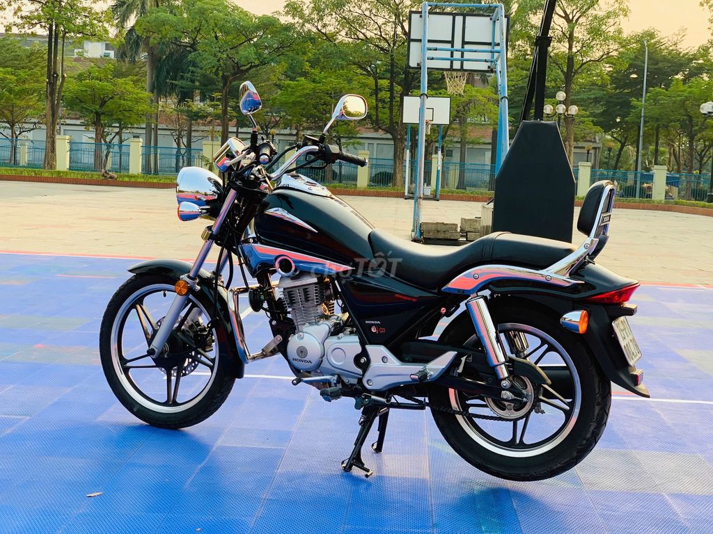 HONDA SHADOW 150 MÀU ĐEN CHÍNH CHỦ ÍT ĐI 2024. Mua bán Xe máy tại Quận Nam Từ Liêm Hà Nội được đăng bởi Hà Thanh hình 6