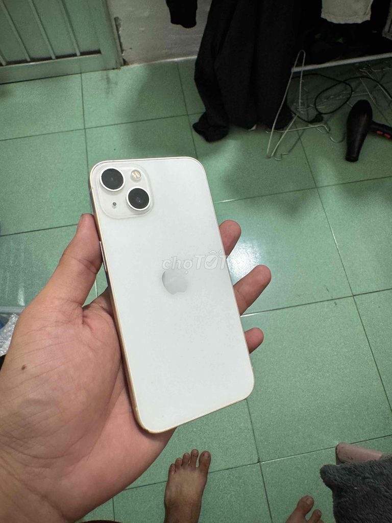 Apple iPhone 13 128GB Trắng. Mua bán Điện thoại tại Thành phố Thủ Dầu Một Bình Dương được đăng bởi huy nhỏ hình 1