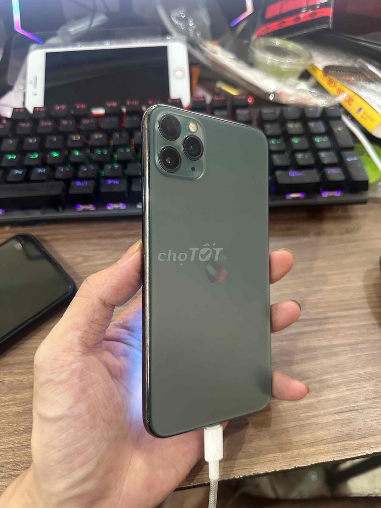 Apple iPhone 11 Pro Max Xám Đã sử dụng. Mua bán Điện thoại tại Quận Thanh Khê Đà Nẵng được đăng bởi Dương khánh alo 04HHT hình 1