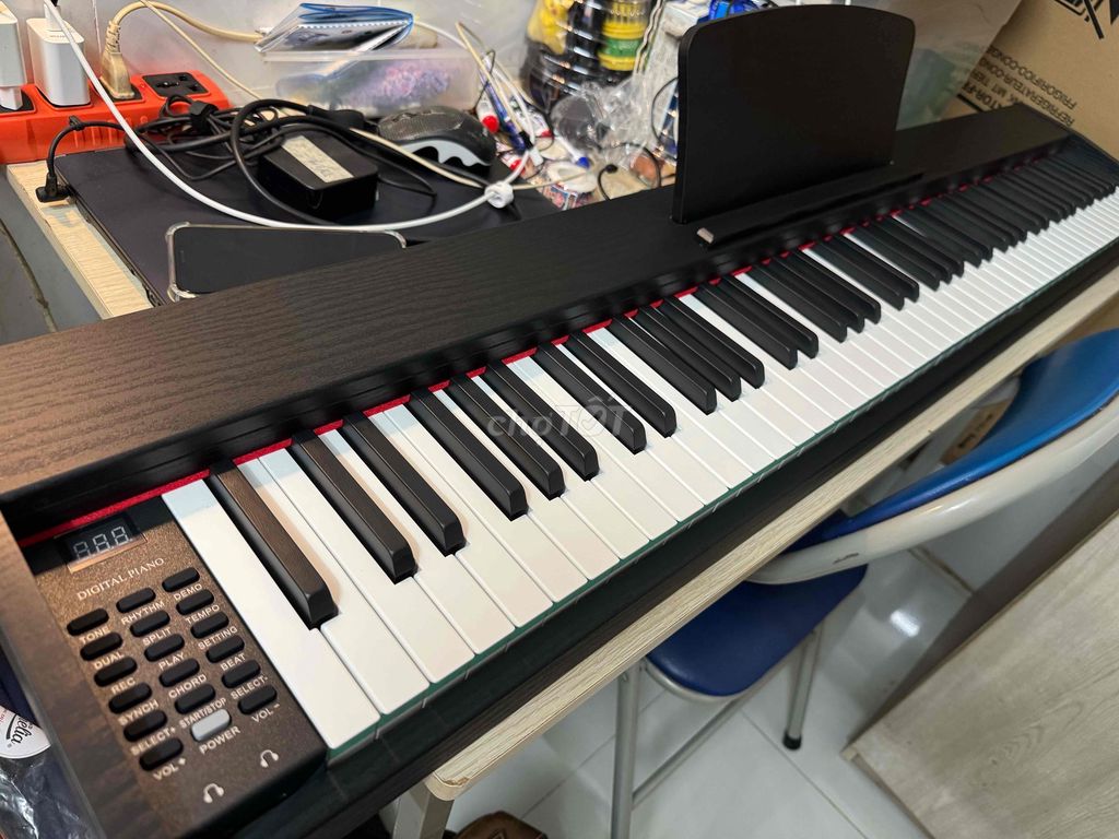 Piano điện Victor Đen 88 phím. Mua bán Nhạc cụ tại Quận Bình Thạnh Tp Hồ Chí Minh được đăng bởi Minh Châu hình 1
