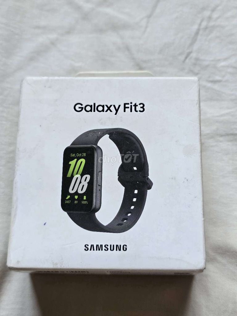 Samsung Galaxy Fit3 Đen Chưa bóc seal. Mua bán Thiết bị đeo thông minh tại Thành phố Thuận An Bình Dương được đăng bởi Trần Hiếu hình 1