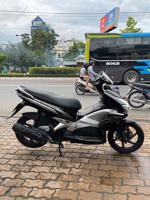Honda Air Blade 2010 Fi Chính chủ BS 65K2. Mua bán Xe máy tại Quận Ninh Kiều Cần Thơ được đăng bởi Cầm Đồ Anh Quý