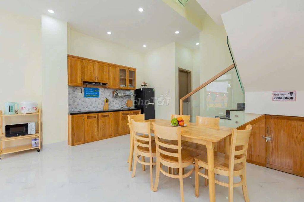 Cho thuê nhà phố mặt tiền Á Châu 4pn sân oto đầy đủ tiện nghi