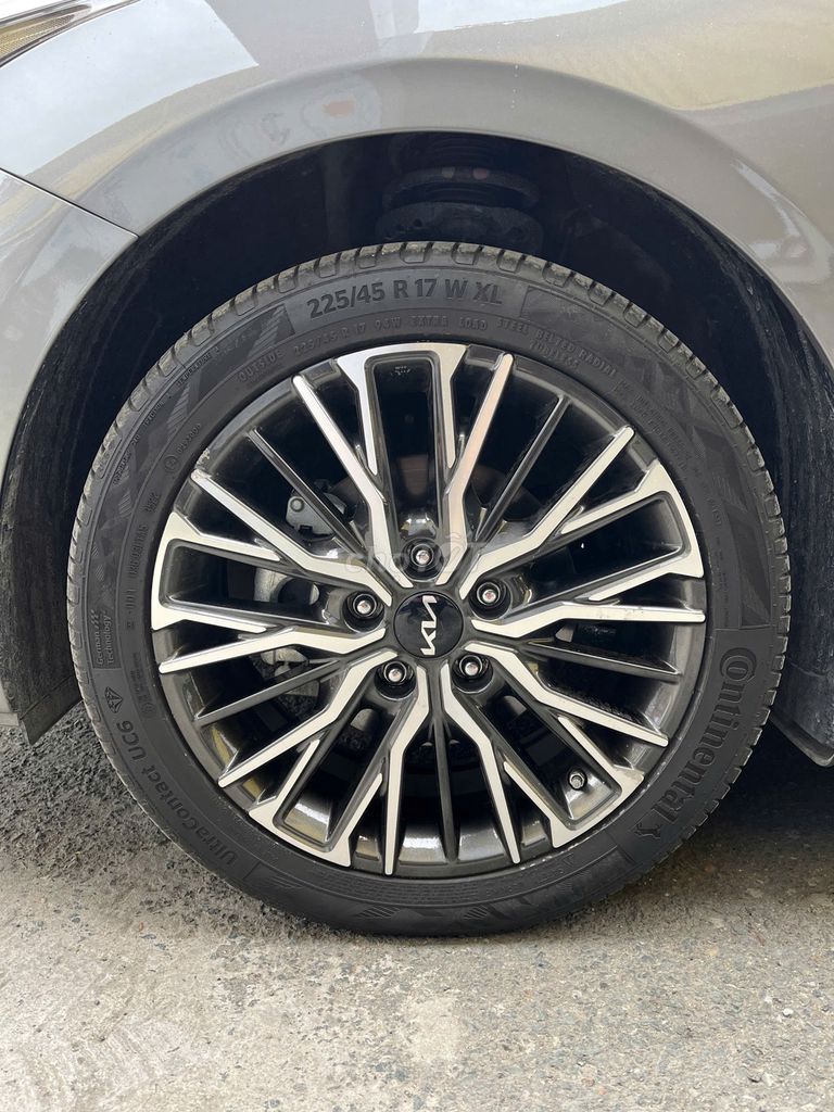 KIA K3 1.6 PREMIUM 2023 GIA ĐÌNH LƯỚT ĐẸP VAY 75%. Mua bán Ô tô tại Quận 12 Tp Hồ Chí Minh được đăng bởi Hiếu hình 17