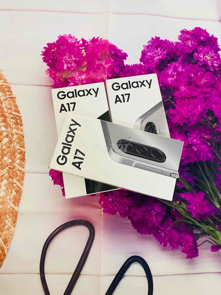 Galaxy A17 8GB/128GB Mới nguyên seal hàng VN. Mua bán Điện thoại tại Thành phố Huế Thừa Thiên Huế được đăng bởi Chuyên Hàng Công Ty hình 1