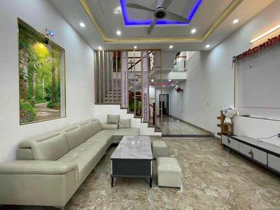 Аренда · 3 комн. · 100 м² · Quận Cẩm Lệ, ул. Đường Phạm Xuân Ẩn