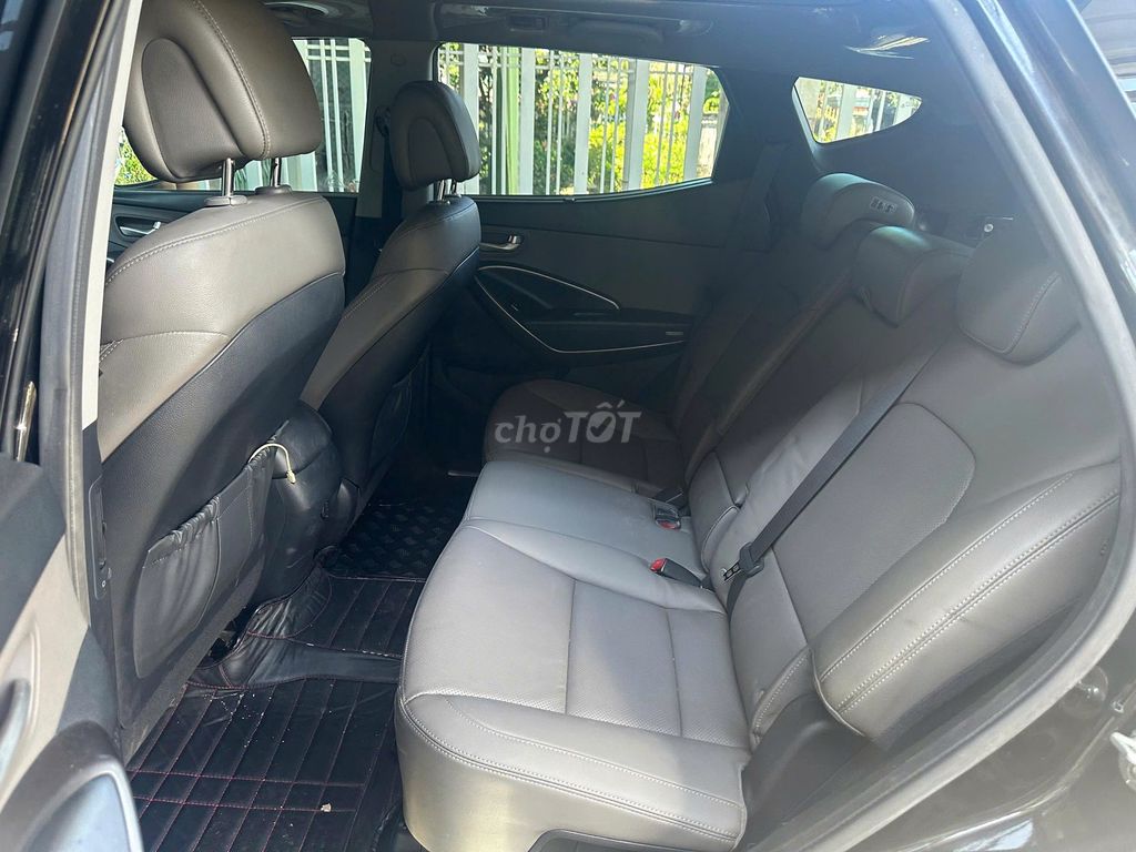 chính chủ Hyundai Santa Fe full dầu đi lướt 2016. Mua bán Ô tô tại Quận Gò Vấp Tp Hồ Chí Minh được đăng bởi PHẠM VIỆT hình 5