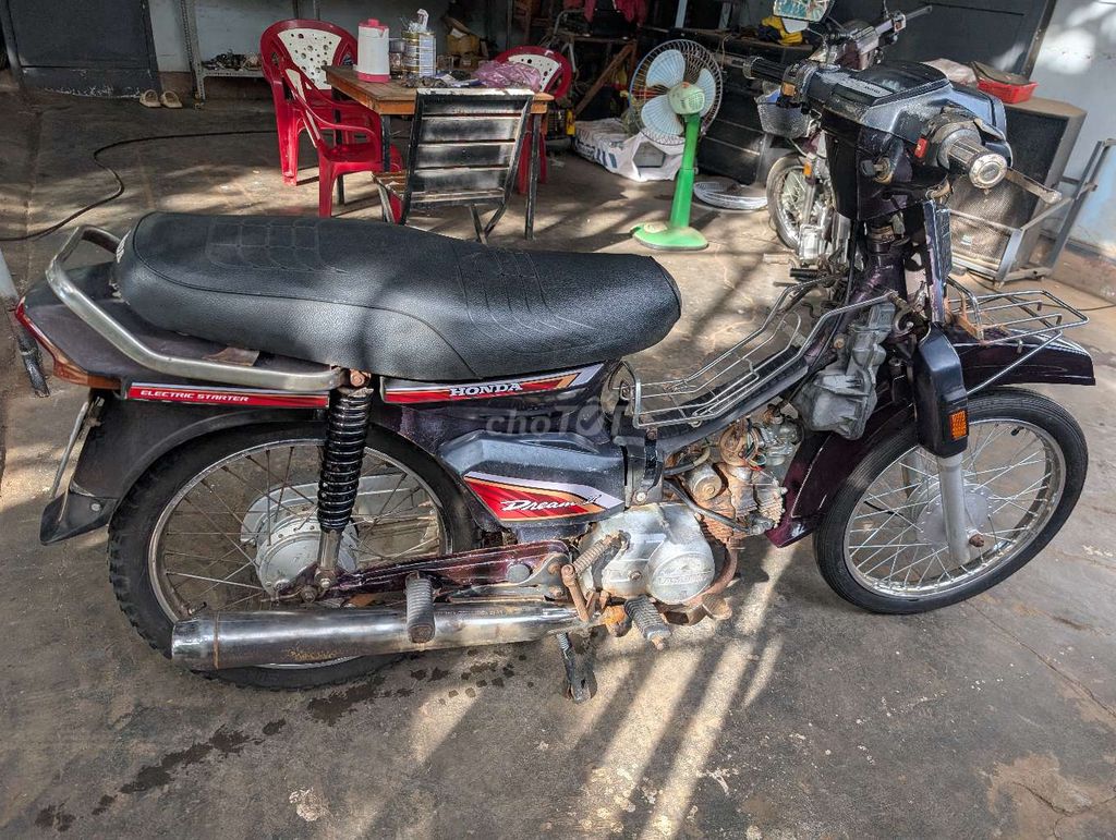 Dream DamSan Hàn quốc. Mua bán Xe máy tại Thành phố Buôn Ma Thuột Đắk Lắk được đăng bởi sửa chữa và mua bán các loại xe chuẩn ngon giá rẻ hình 2