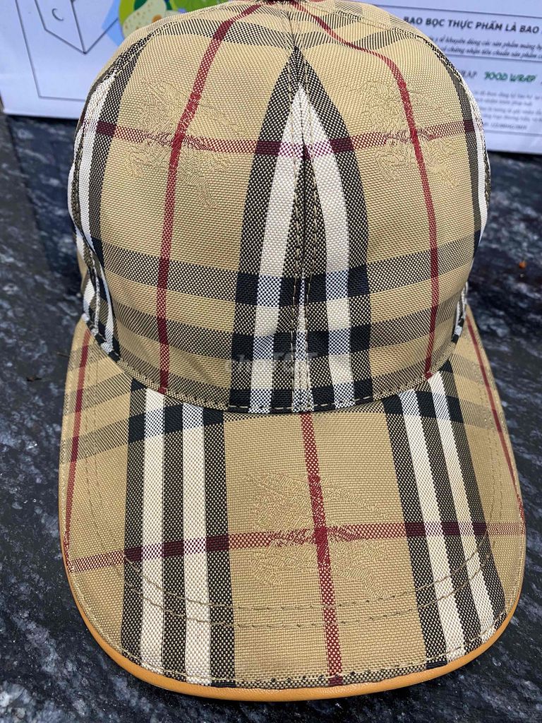 Mũ lưỡi trai Burberry Vải Nâu Italy. Mua bán Phụ kiện thời trang khác tại Quận Lê Chân Hải Phòng được đăng bởi Đồ Si Đẹp hình 1