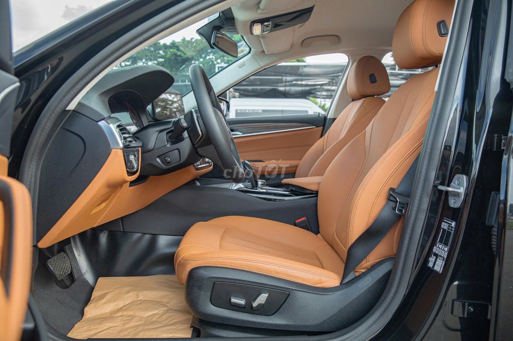 BMW 520I LUXURY LINE 2024. Mua bán Ô tô tại Quận Gò Vấp Tp Hồ Chí Minh được đăng bởi Đoàn Thuận hình 10