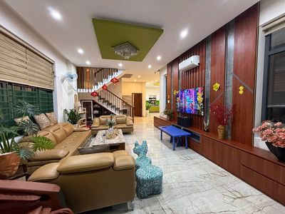 Аренда · 4 комн. · 100 м² · Quận Cẩm Lệ, ул. Đường Bùi Giáng