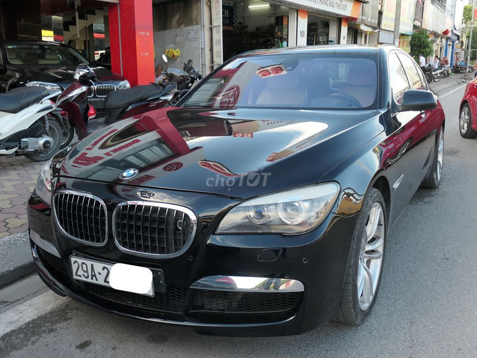 0973799799 - Đức Trí Auto - Bán BMW 740Li M Sport Full Op