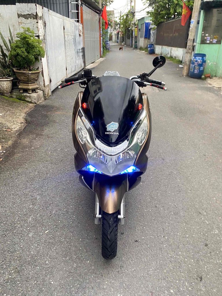 Honda PCX с умным ключом SMK, регистрация Хошимина