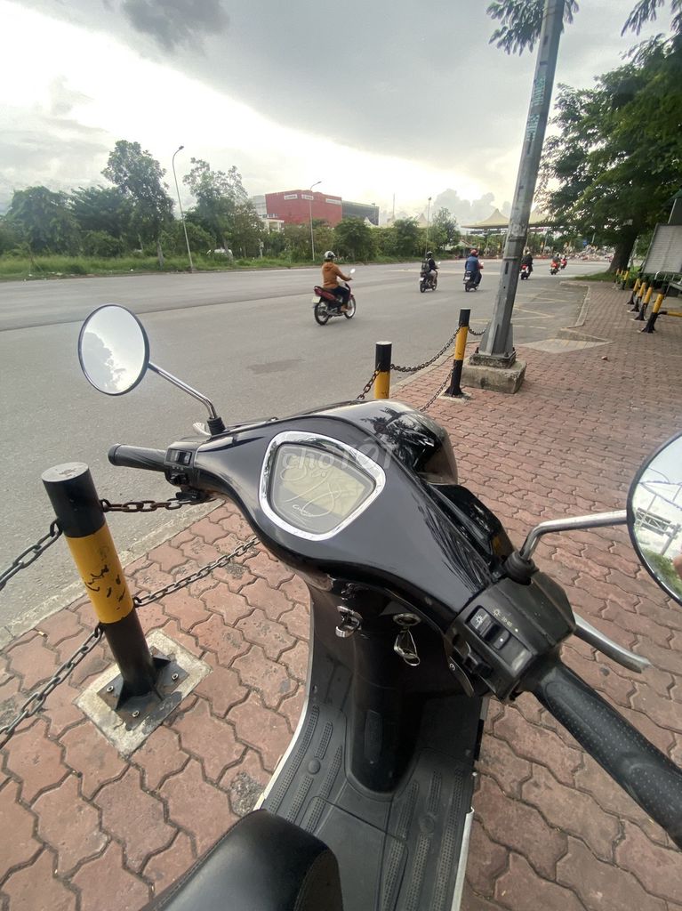 Xe 50cc + Canely + giống Vespa + Màu Đen + 2022. Mua bán Xe máy tại Huyện Nhà Bè Tp Hồ Chí Minh được đăng bởi Trần Ngọc Kim Sa hình 6