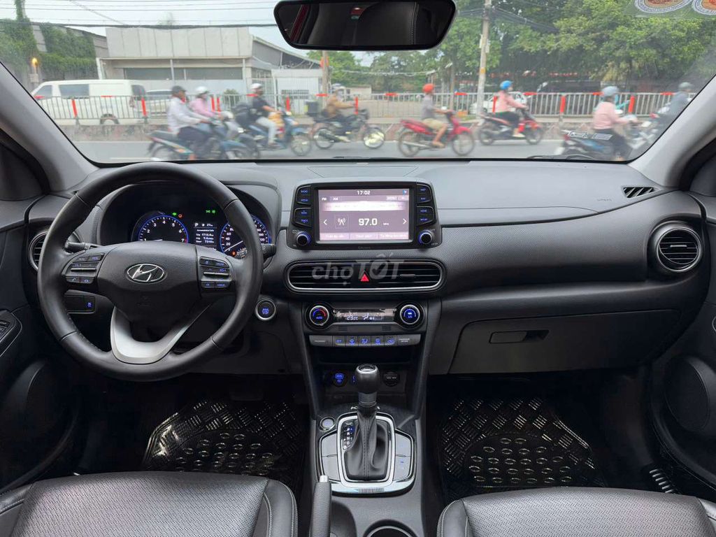 Hyundai Kona 2020 1.6 Turbo, màu đỏ, 21.000 km. Mua bán Ô tô tại Thành phố Thủ Đức Tp Hồ Chí Minh được đăng bởi Son Do hình 7